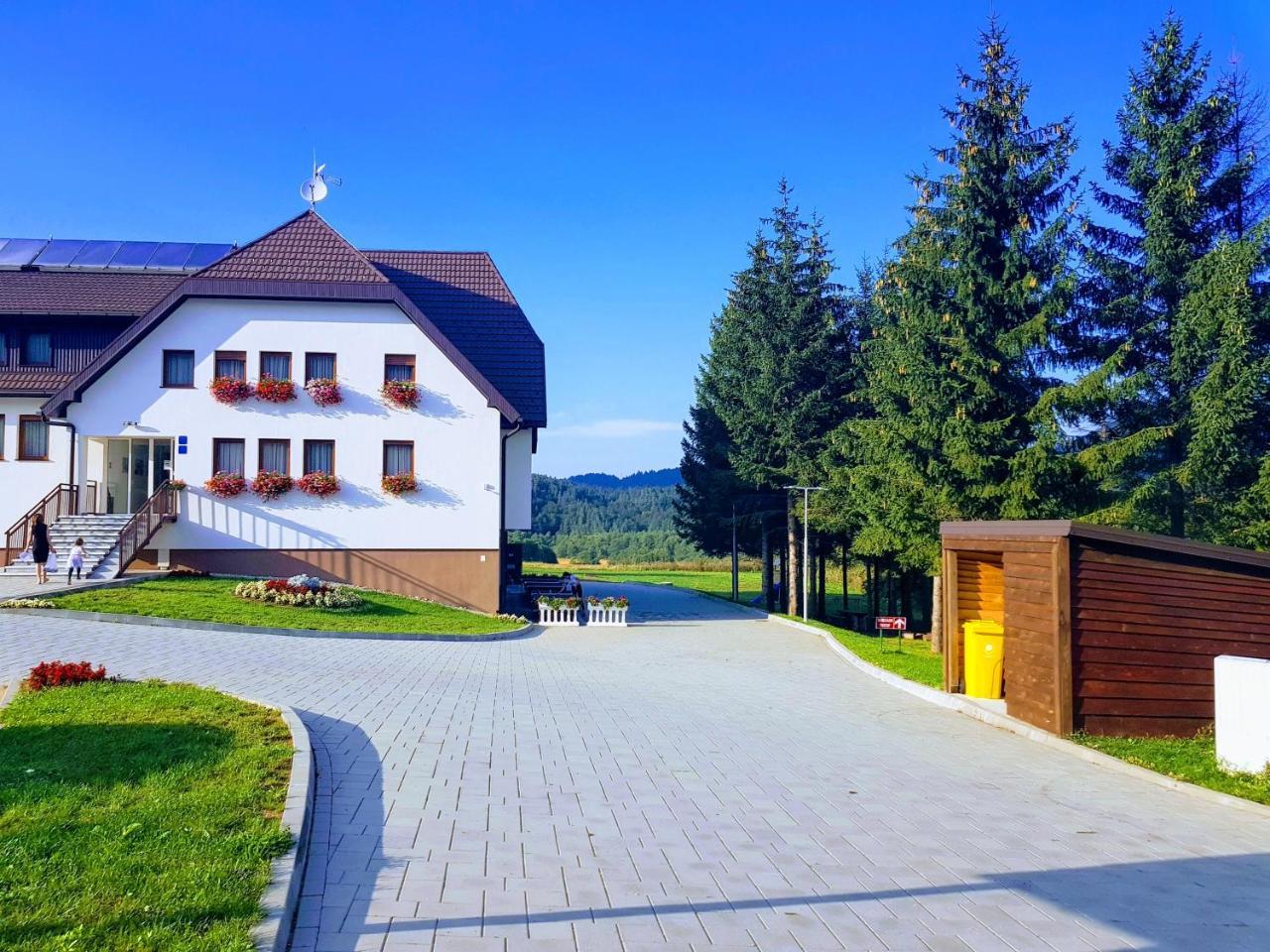 B&B Villa Angy Korenica Exterior foto